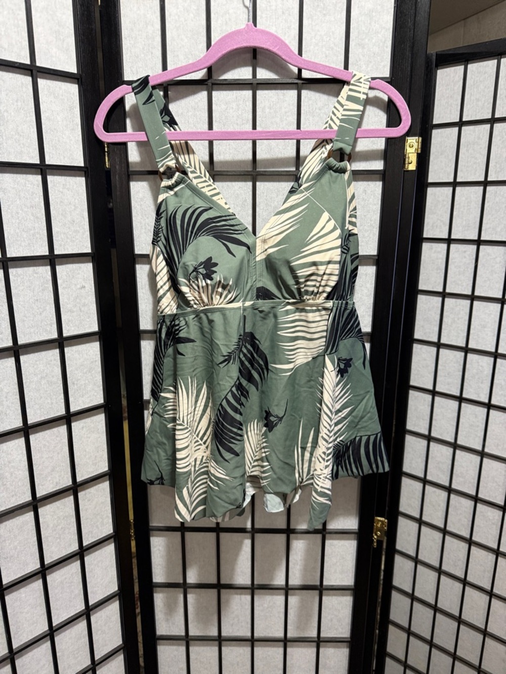 Kona Sol Green Tropical Print Tankini Top only Size 16W